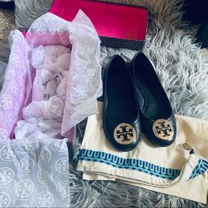 Tory Bruch Ballet Flat Leather